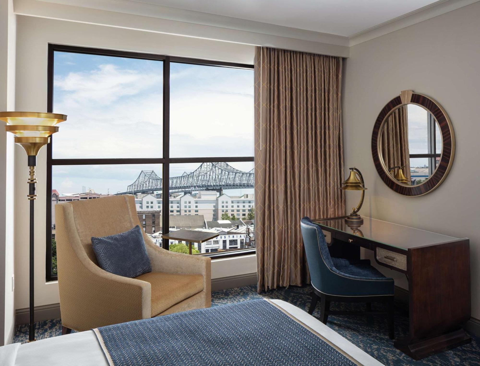 The Higgins Hotel New Orleans, Curio Collection By Hilton Exterior foto